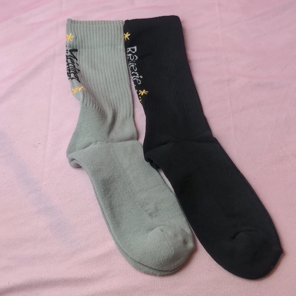 ASOS 2 Pack Gray and Black Sports Socks size 9-13 UK